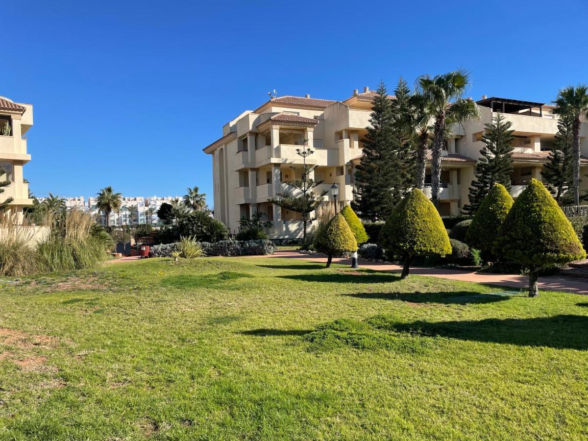 Moderna Y Alegre Vivienda Junto Al Mar . Lejlighed Roquetas de Mar Eksteriør billede