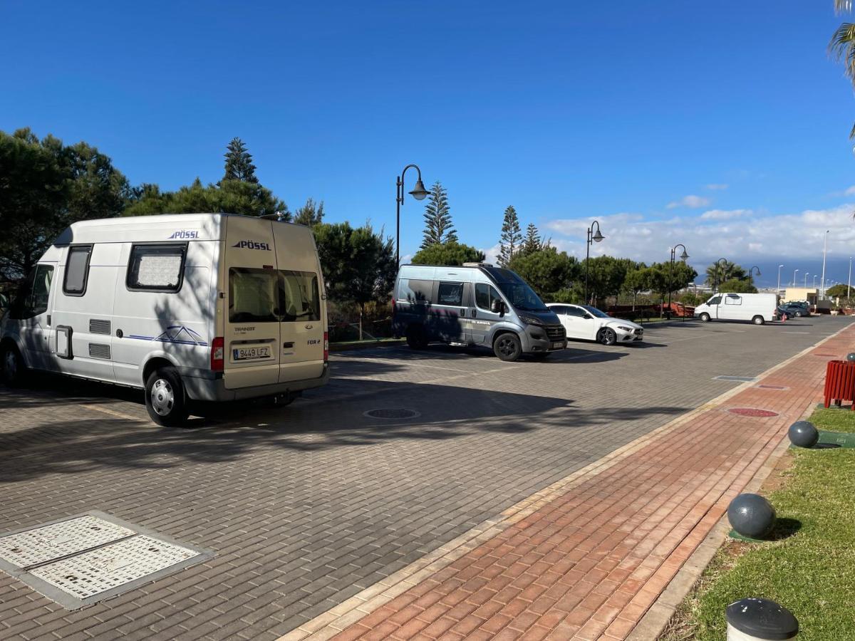 Moderna Y Alegre Vivienda Junto Al Mar . Lejlighed Roquetas de Mar Eksteriør billede
